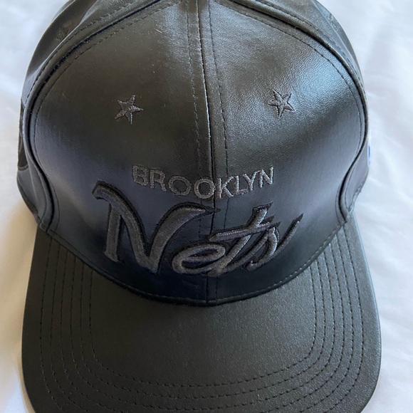 Brooklyn Nets Leather Hat - Picture 2 of 15
